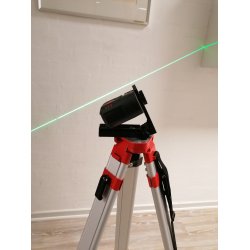 V�gbeslag til streg/rotationslasere