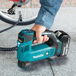 Makita luftpumpe 18V uden batterier og lader