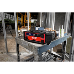 Milwaukee Packout Radio (M18PRCDAB+0)