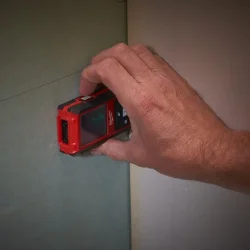 Milwaukee afstandsmler DM45 (4933459277)